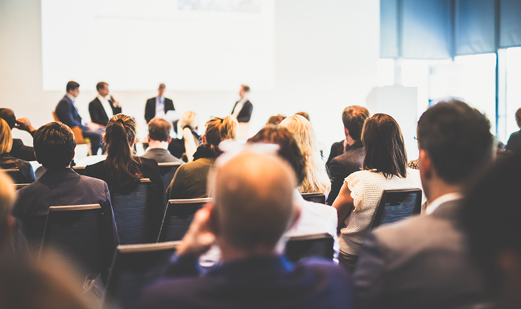 Mit den Kunden zum Kongress